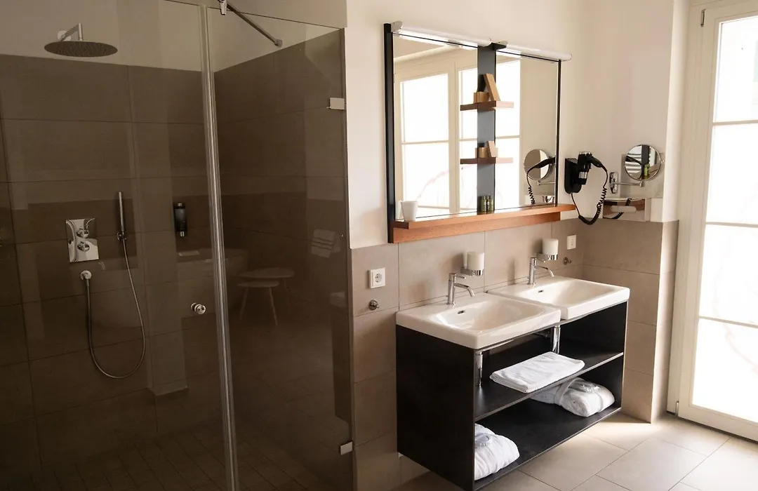 Villa Linde Seehotel-1